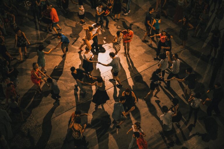 How to Dance Bachata for Beginners: A Step-by-Step Guide from a Dominican Instructor
